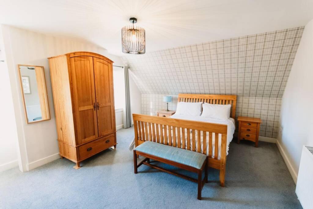 Factors House - A Comfy Cottage In Countryside Park With Wifi And Access To Bar And Pool بيرث المظهر الخارجي الصورة
