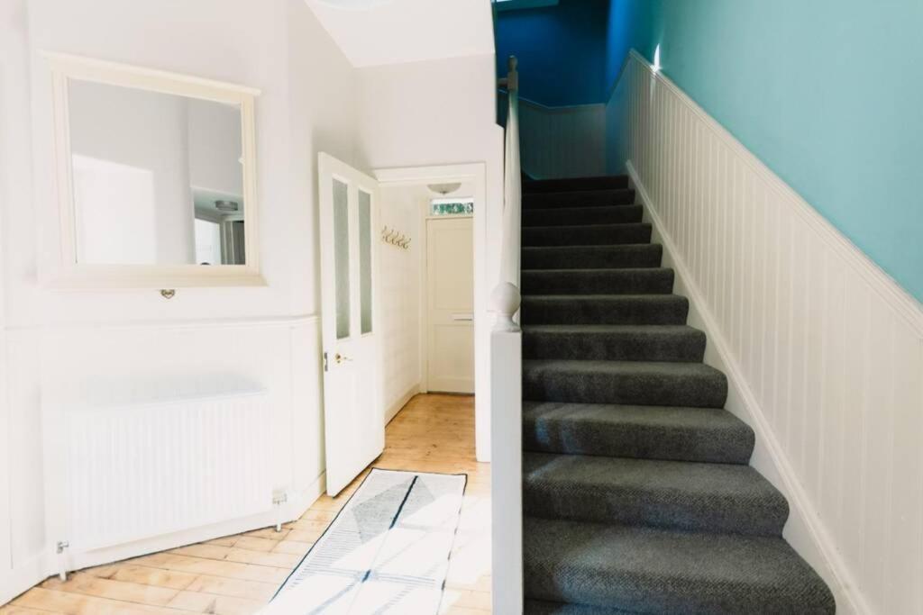 Factors House - A Comfy Cottage In Countryside Park With Wifi And Access To Bar And Pool بيرث المظهر الخارجي الصورة