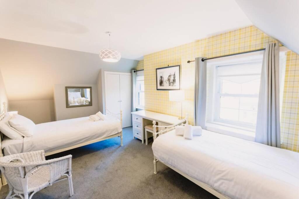 Factors House - A Comfy Cottage In Countryside Park With Wifi And Access To Bar And Pool بيرث المظهر الخارجي الصورة