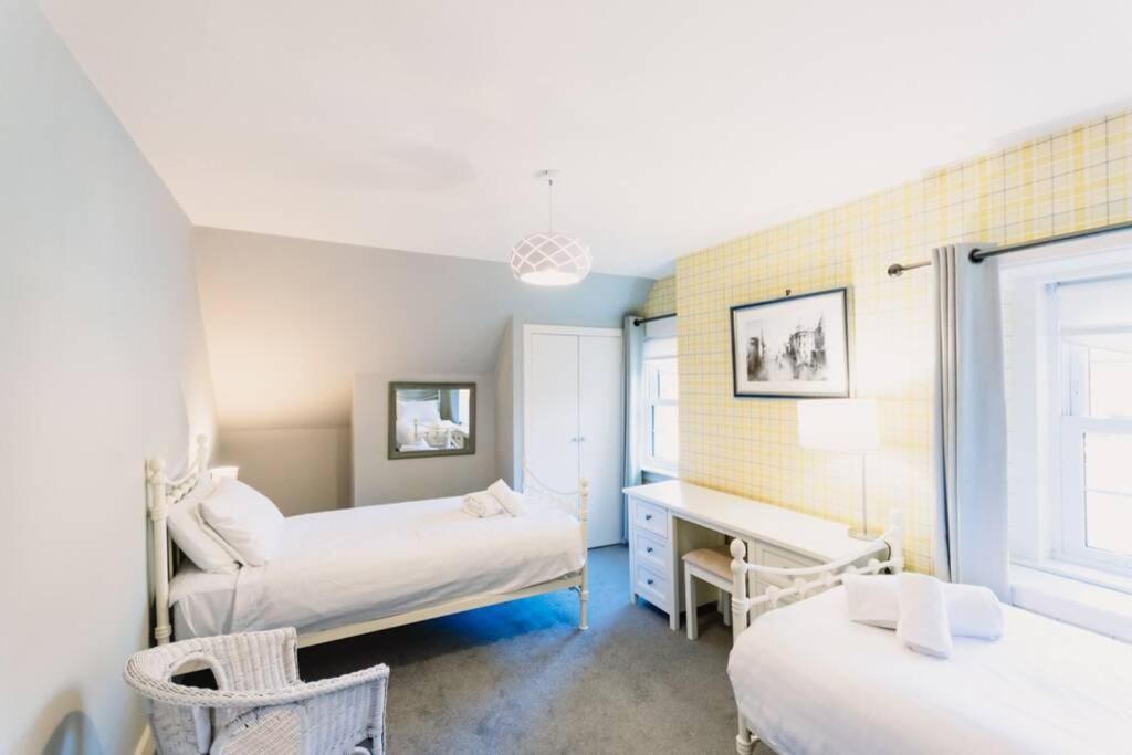 Factors House - A Comfy Cottage In Countryside Park With Wifi And Access To Bar And Pool بيرث المظهر الخارجي الصورة
